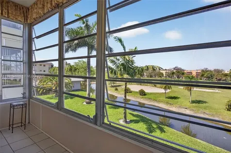 4299 NW 16th Street Lauderhill FL 33313