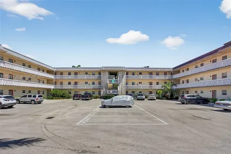 4299 NW 16th Street Lauderhill FL 33313