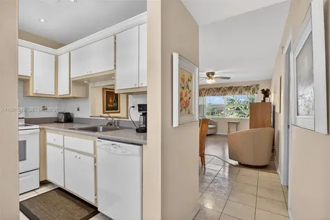 4299 NW 16th Street Lauderhill FL 33313