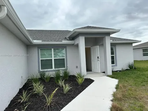 2711 SW 20th Street Lehigh Acres FL 33976