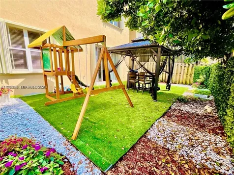 7472 NW 112th Path Doral FL 33178