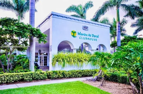 7472 NW 112th Path Doral FL 33178