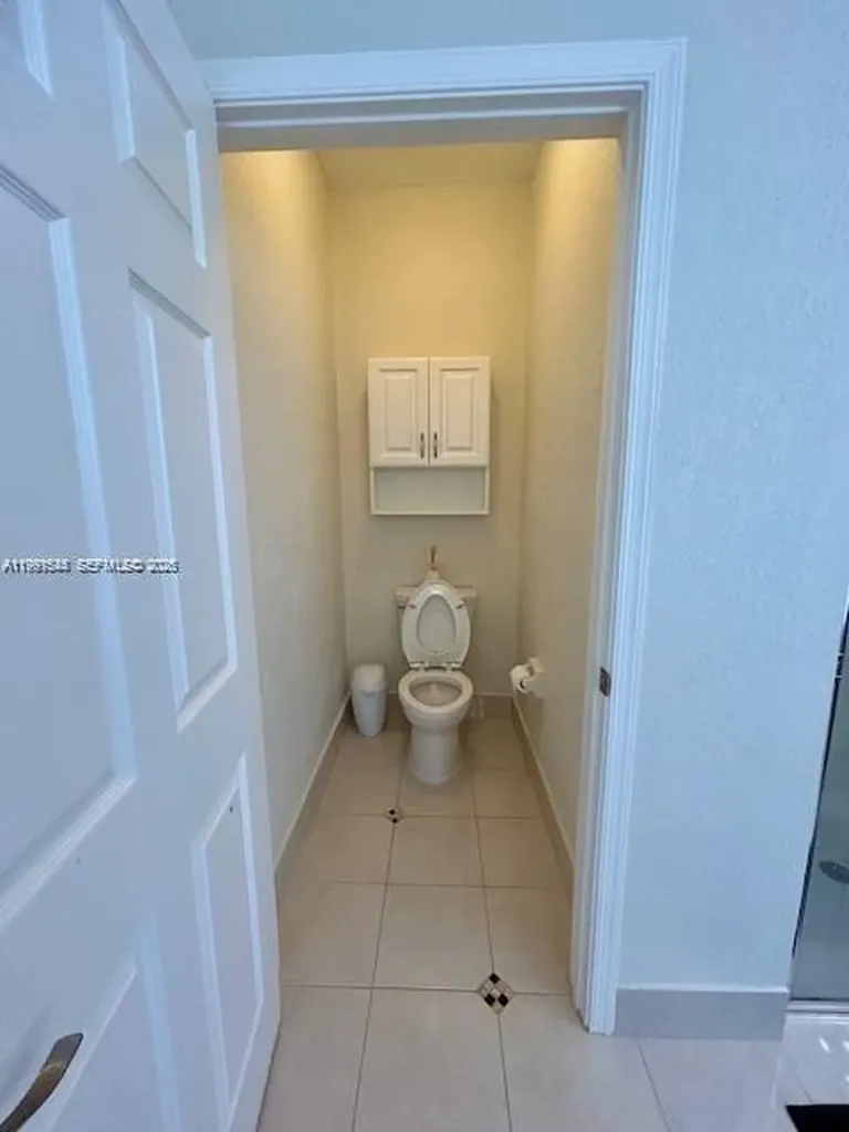 10261 NW 54th Place Coral Springs FL 33076