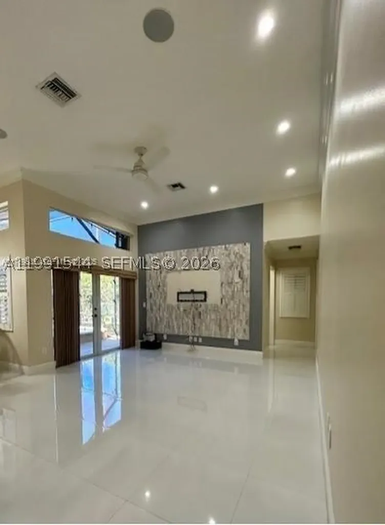 10261 NW 54th Place Coral Springs FL 33076