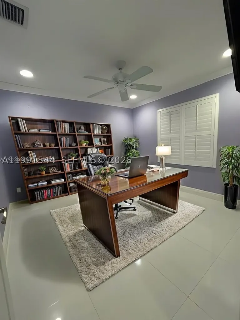 10261 NW 54th Place Coral Springs FL 33076