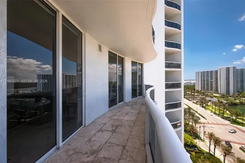 16001 Collins Avenue Sunny Isles Beach FL 33160