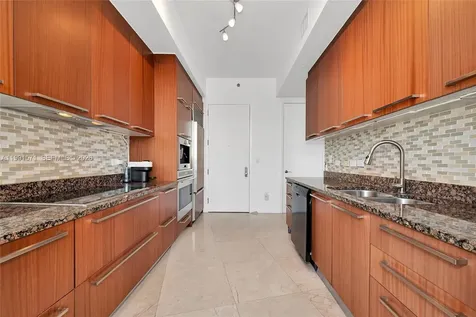 16001 Collins Avenue Sunny Isles Beach FL 33160