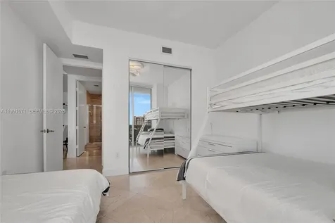 16001 Collins Avenue Sunny Isles Beach FL 33160