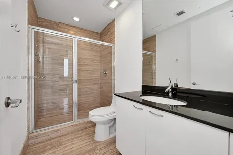 16001 Collins Avenue Sunny Isles Beach FL 33160