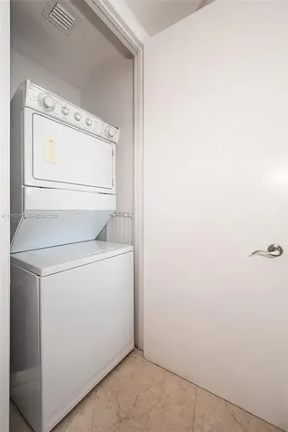 16001 Collins Avenue Sunny Isles Beach FL 33160