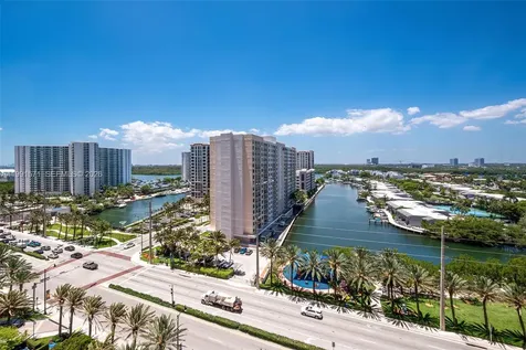 16001 Collins Avenue Sunny Isles Beach FL 33160