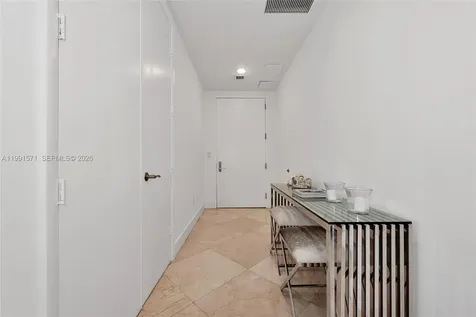 16001 Collins Avenue Sunny Isles Beach FL 33160
