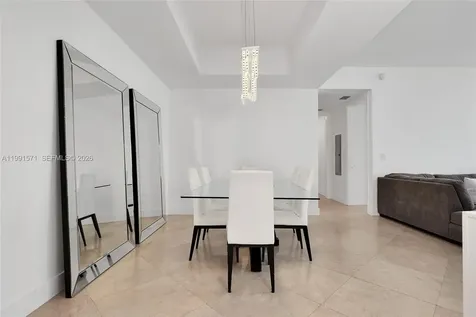 16001 Collins Avenue Sunny Isles Beach FL 33160