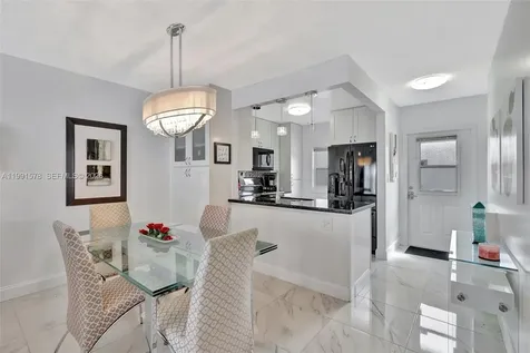 4705 NW 35th Street Lauderdale Lakes FL 33319