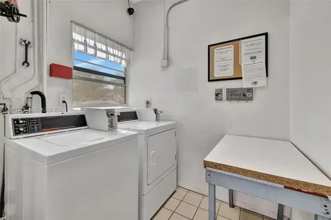 4705 NW 35th Street Lauderdale Lakes FL 33319