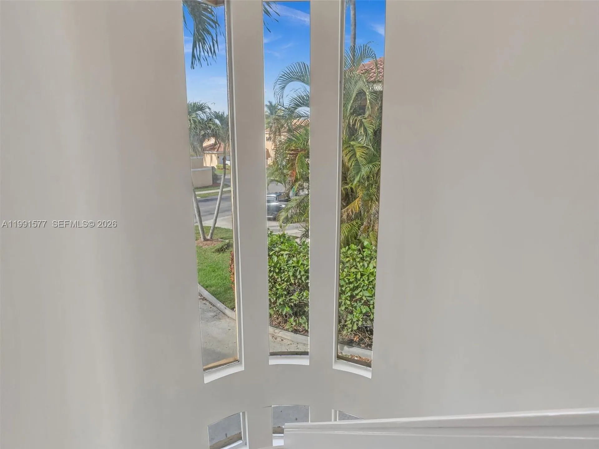 11407 Lakeview Drive Coral Springs FL 33071