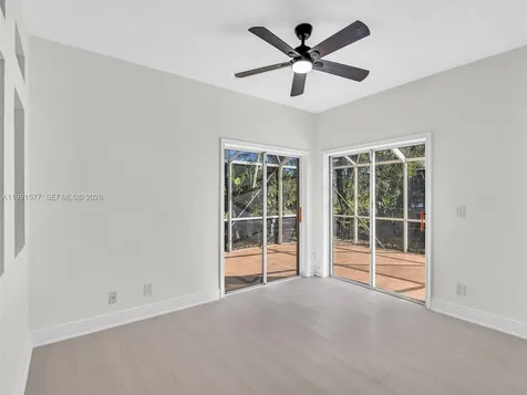 11407 Lakeview Drive Coral Springs FL 33071