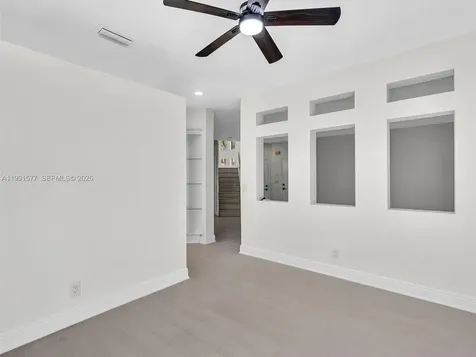 11407 Lakeview Drive Coral Springs FL 33071