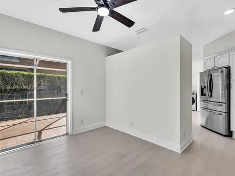 11407 Lakeview Drive Coral Springs FL 33071