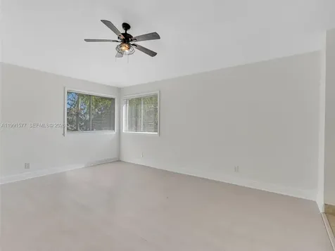 11407 Lakeview Drive Coral Springs FL 33071
