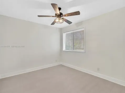 11407 Lakeview Drive Coral Springs FL 33071