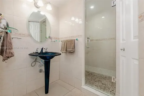 7135 Collins Avenue Miami Beach FL 33141
