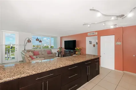 7135 Collins Avenue Miami Beach FL 33141