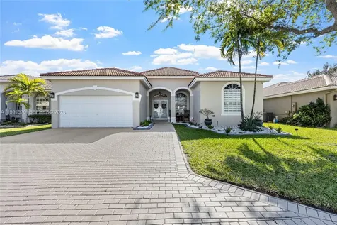 695 SE 30th Drive Homestead FL 33033