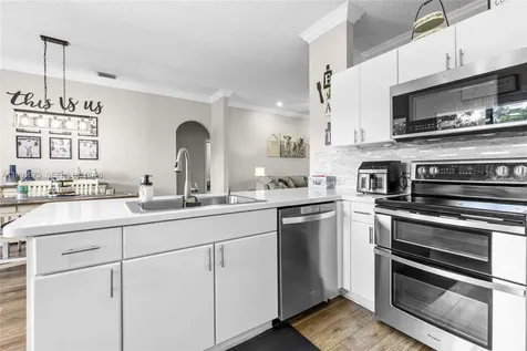 695 SE 30th Drive Homestead FL 33033