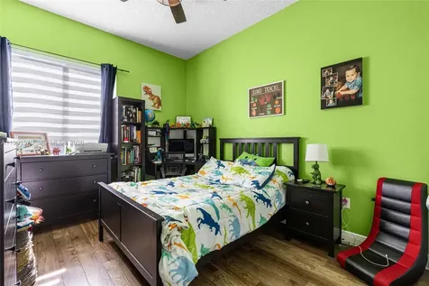 695 SE 30th Drive Homestead FL 33033