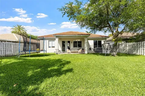 695 SE 30th Drive Homestead FL 33033