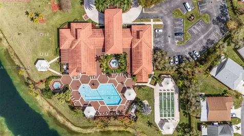 695 SE 30th Drive Homestead FL 33033