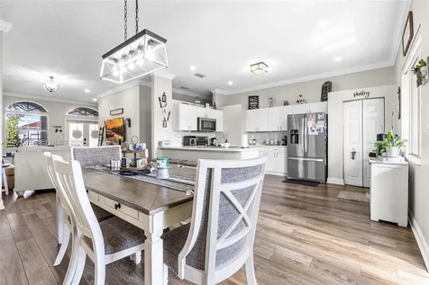 695 SE 30th Drive Homestead FL 33033