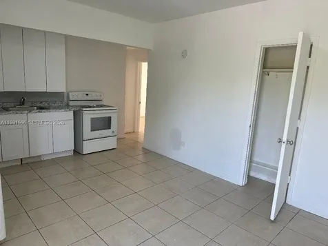 1293 NE 109th Street Miami FL 33161