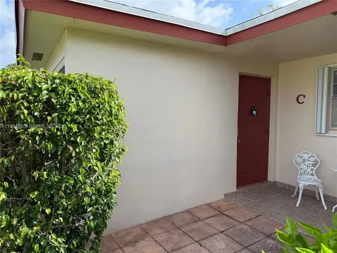 4710 NW 4th Street Delray Beach FL 33445