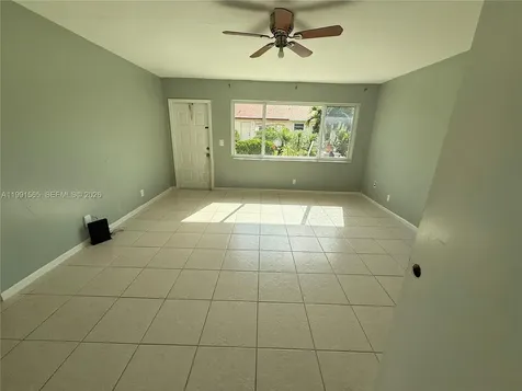 4710 NW 4th Street Delray Beach FL 33445