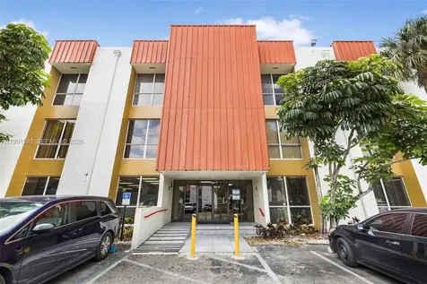 540 NW 165th Street Road #308 Miami FL 33169