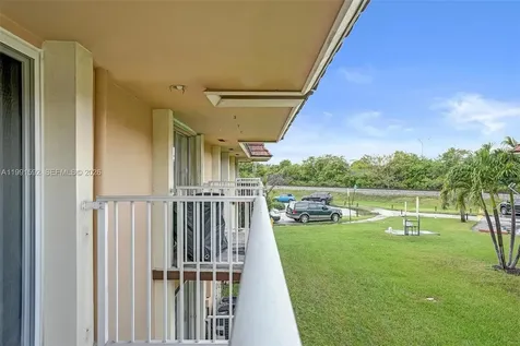 5325 SW 77th Court Miami FL 33155
