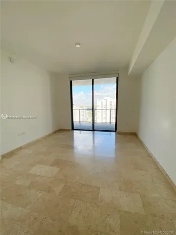 88 SW 7th Street Miami FL 33130
