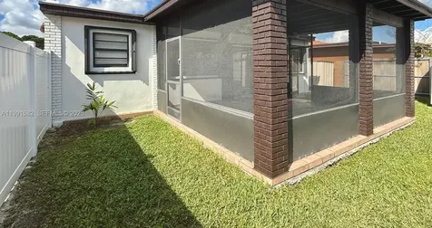 1547 SW 137th Place Miami FL 33184