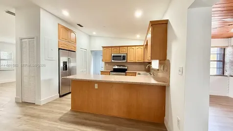 1547 SW 137th Place Miami FL 33184