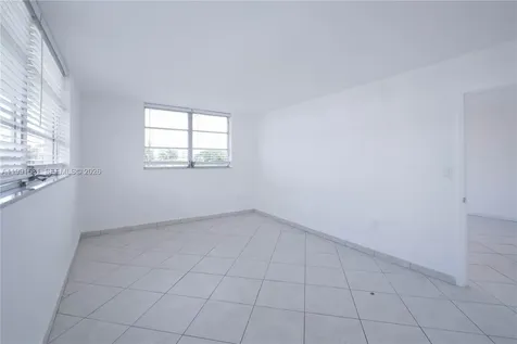 1075 93rd Street Bay Harbor Islands FL 33154