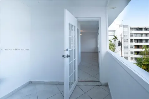 1075 93rd Street Bay Harbor Islands FL 33154