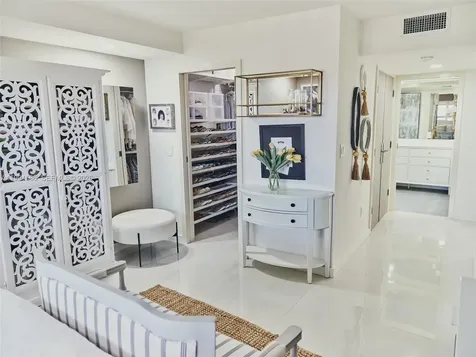 1905 N Ocean Boulevard Fort Lauderdale FL 33305