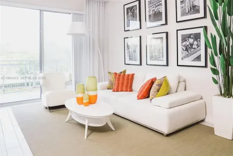 1170 NW 11th Street Miami FL 33136