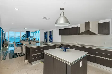 17001 Collins Avenue Sunny Isles Beach FL 33160