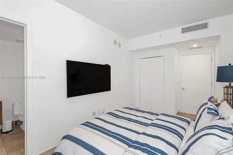 17001 Collins Avenue Sunny Isles Beach FL 33160