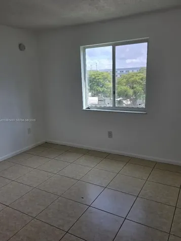 14830 Naranja Lakes Boulevard Homestead FL 33032