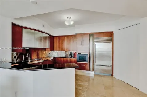 18101 Collins Avenue Sunny Isles Beach FL 33160
