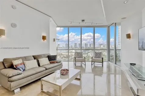 18101 Collins Avenue Sunny Isles Beach FL 33160